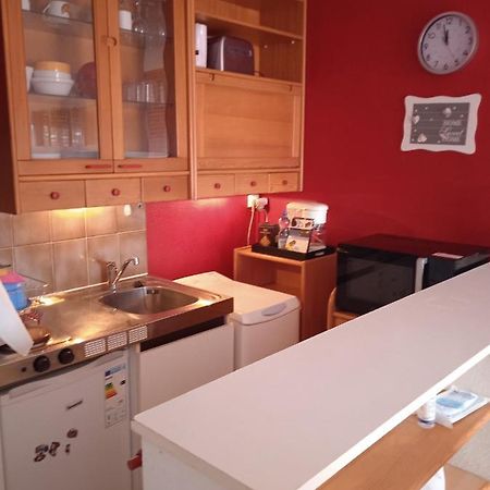 Vichy -Appartement Coquet 2 Pieces - Centre Ville Екстериор снимка