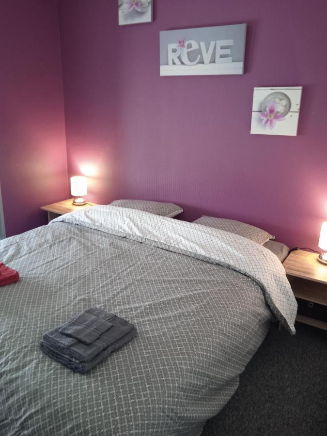 Vichy -Appartement Coquet 2 Pieces - Centre Ville Екстериор снимка